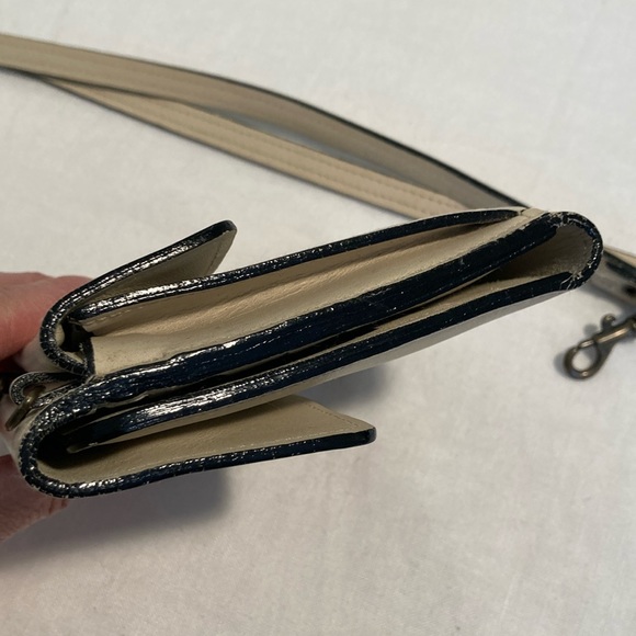 La Garde Crossbody wallet leather bag - Picture 5 of 16